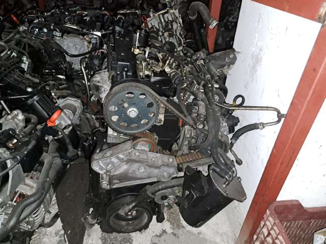 PASSAT ÇIKMA MOTOR DCX KODLU 1.6 TDİ